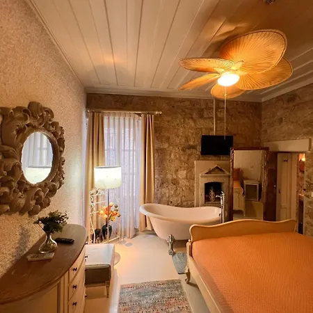 Hosca Kal Hotel